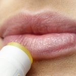 Cara Merawat Bibir Pecah-pecah Agar Tetap Sehat dan Cantik